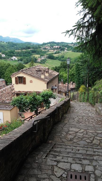 Borgo Delle Fate Hotel Amandola Exterior foto